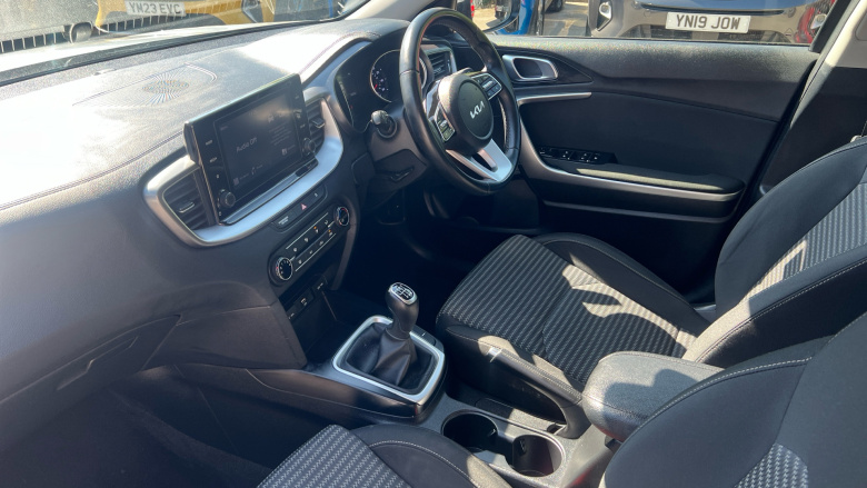 Kia Xceed 1.0T GDi ISG 2 5dr Petrol Hatchback